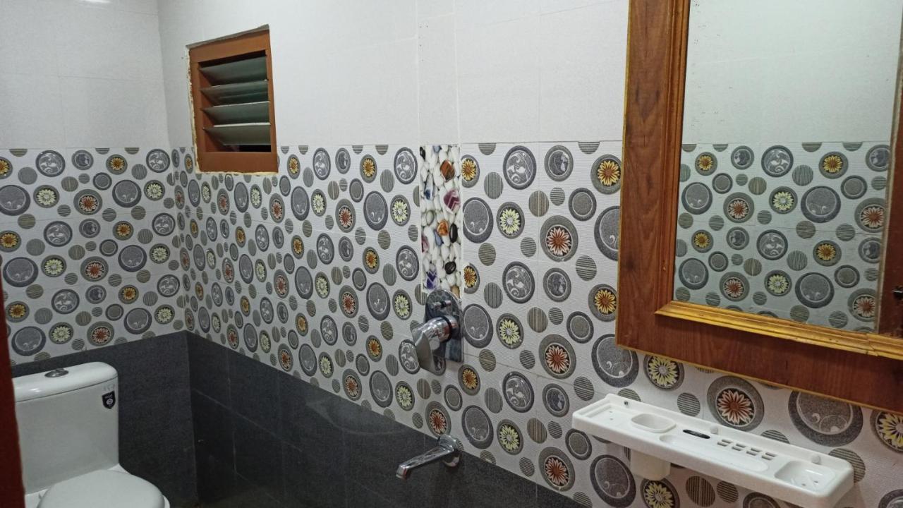 Aarthi Residency Hotel Karaikkudi Exterior photo