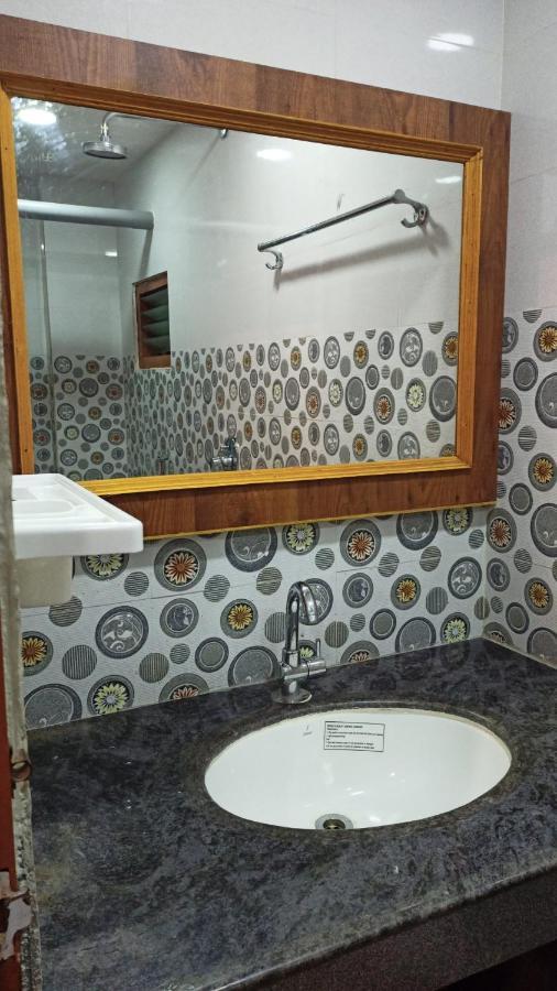 Aarthi Residency Hotel Karaikkudi Exterior photo
